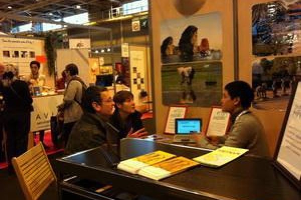 Vietnam participates in International Tourism Show