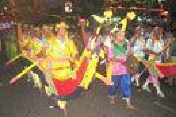 2008 National Tourism Year kicks off in Can Tho city