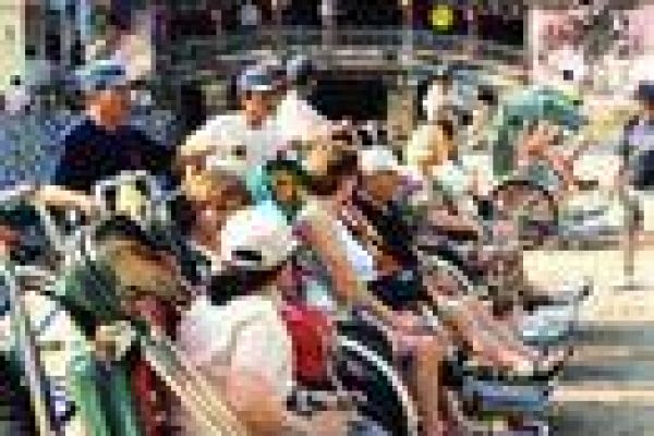 Vietnam targets 5 million foreign visitors in 2008