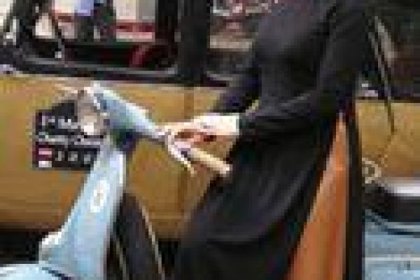 Vintage Cars show off classic style around Hanoi