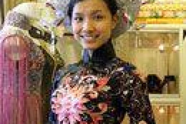 Worldwide beauties arrive in Nha Trang for Miss Universe 2008
