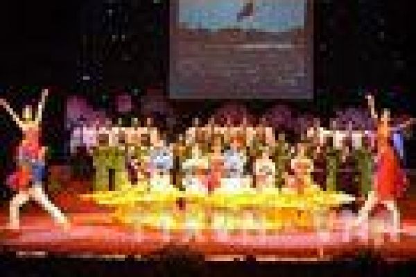 Art performance to mark President Ho Chi Minh’s 117th birthday 