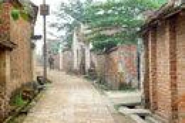 Ancient architecture stands test of time in king’s village