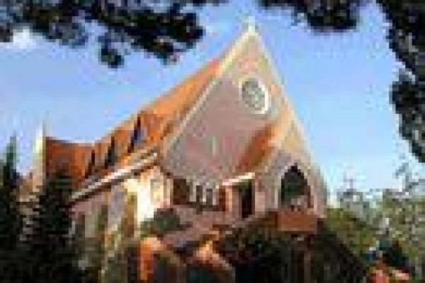 Beautiful churches in the Central Highland city of Da Lat