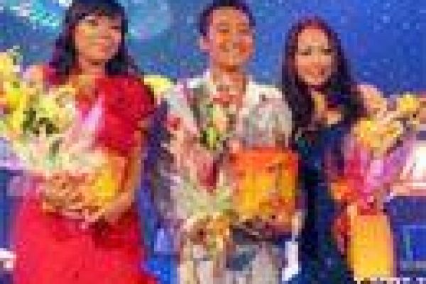 Three more candidates qualify for Sao Mai music final