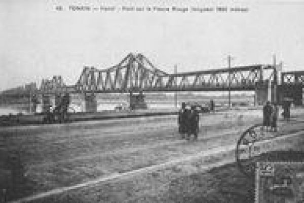 Hanoi’s 105-year-old bridge in the spotlight