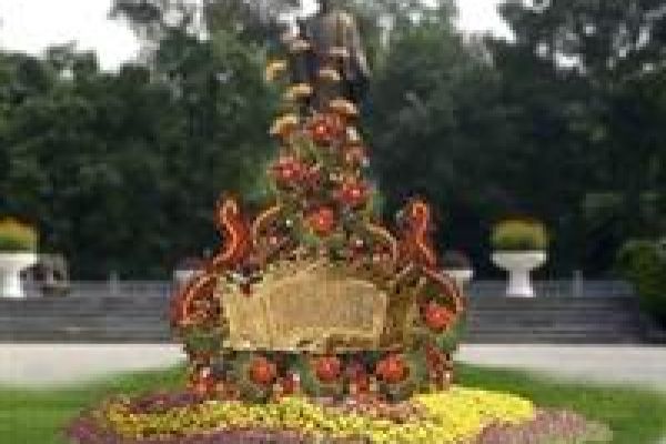 Hanoi to host flower festival