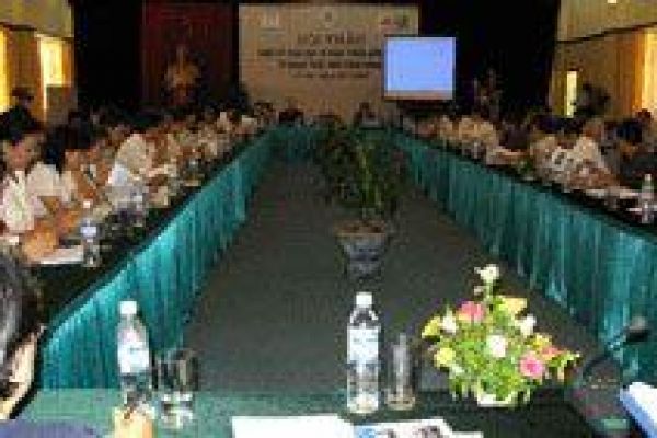 Seminar to discuss sustainable development of education