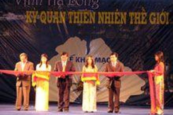 Ha Long Bay – Natural Wonder of the World