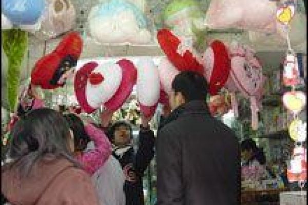 Gifts galore on Valentine’s Day