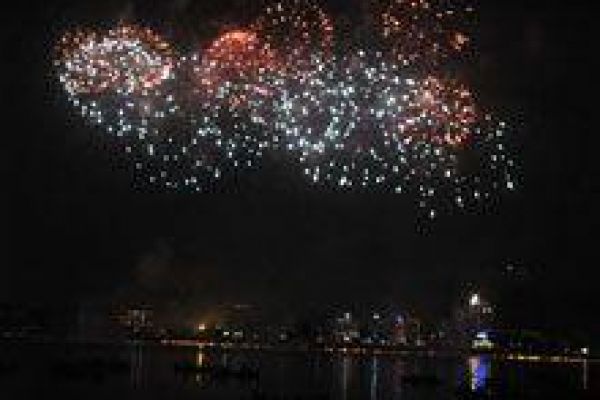 Canadian fireworks awarded 1st prize