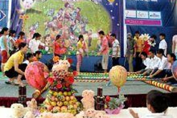 Mid-Autumn Festival across the country