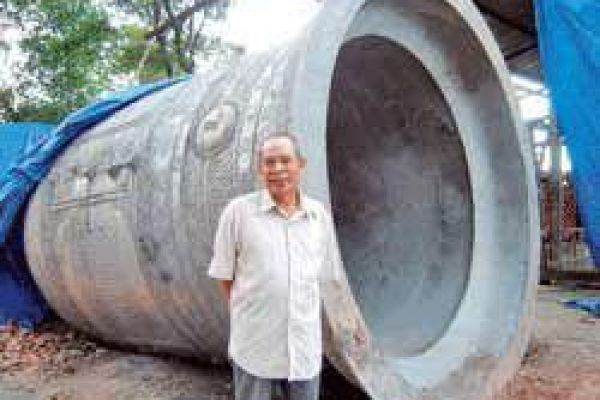 Ninh Binh province receives biggest bronze bell in Southeast Asia