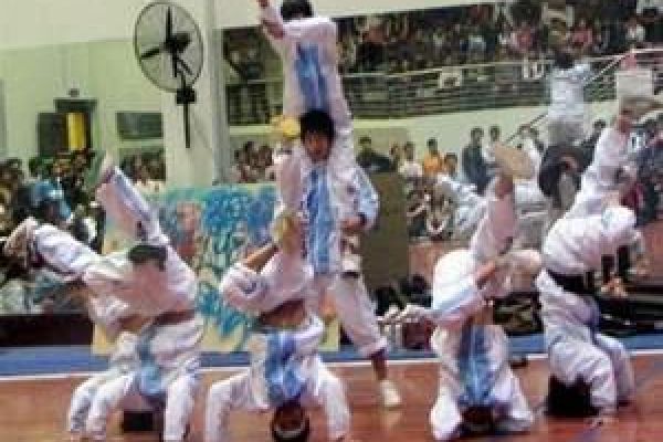 First break-dance contest to be held in Hanoi