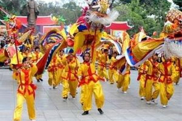 Hanoi urged to boost preparations for millennium 