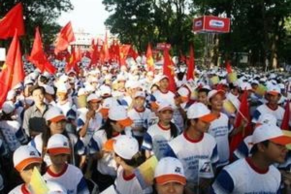 “Mekong dream” concert raises funds for poor children