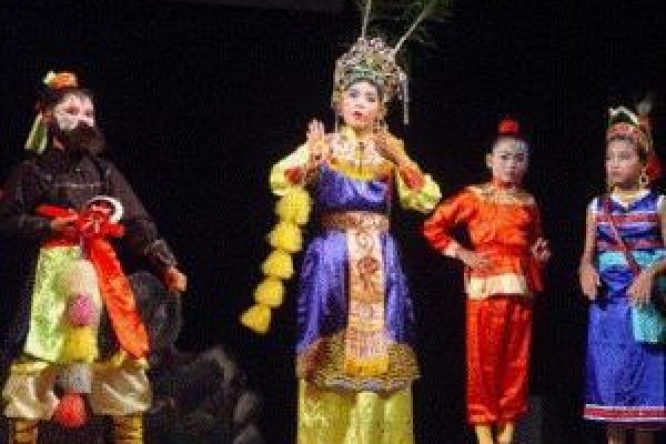 Theatre festival depicts Thang Long-Hanoi