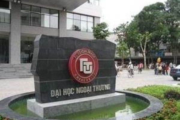 US professors to lecture at Hanoi university
