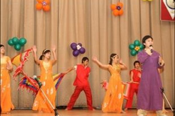 Vietnamese song applauded at International Student Festival in Russia