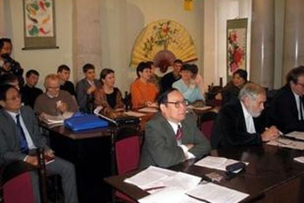 Russia hosts seminar on Thang Long-Hanoi 