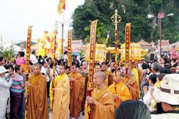 Da Nang hosts Buddhist festival 