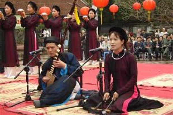 Thang Long Ca Tru Cultural Centre to open