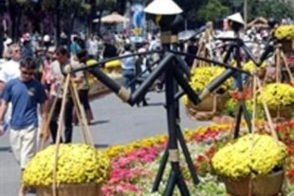 Tourism festival opens in HCM City