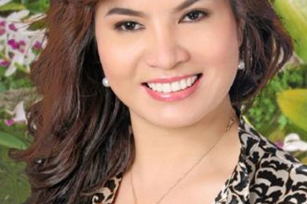 Former Mrs. Vietnam to be a jury member at world beauty pageant