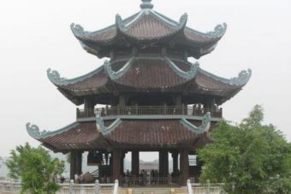 1,000 entrepreneurs pray for nation’s peace, growth