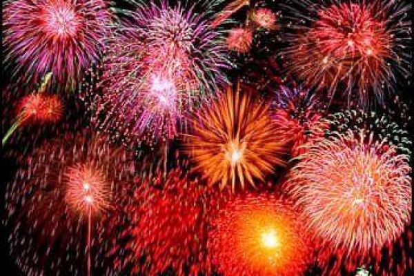 Four countries sign up to join int'l firework display in Da Nang