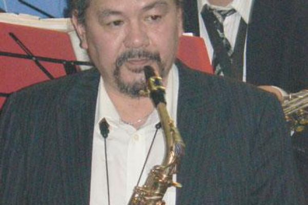 Hanoi Opera House to spotlight Jazz icon Van Minh 