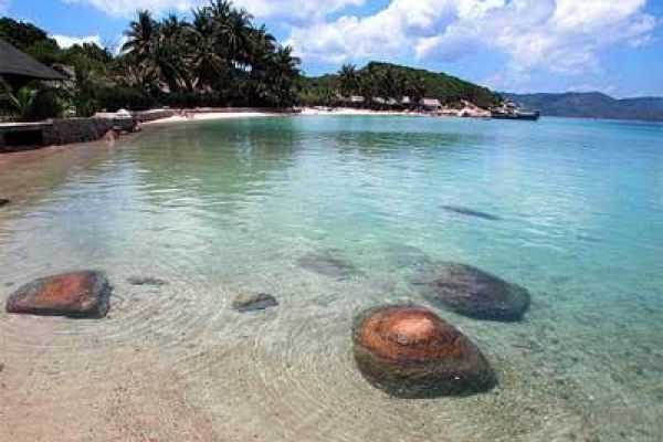  Whale Island Resort, unique in Vietnam...