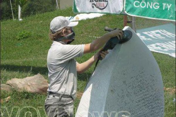 2008 International Sculpture Camp opens in Hue