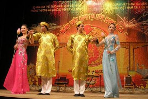 Vietnamese music and dance introduced in Russia