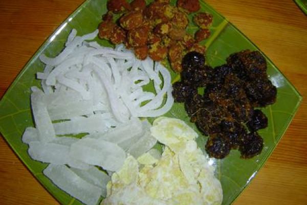“Mứt Tết”, very delicious preserved fruit!