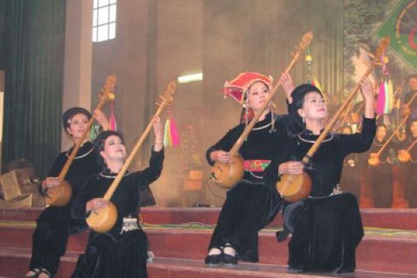 Second Then and Tinh festival opens in Lai Chau
