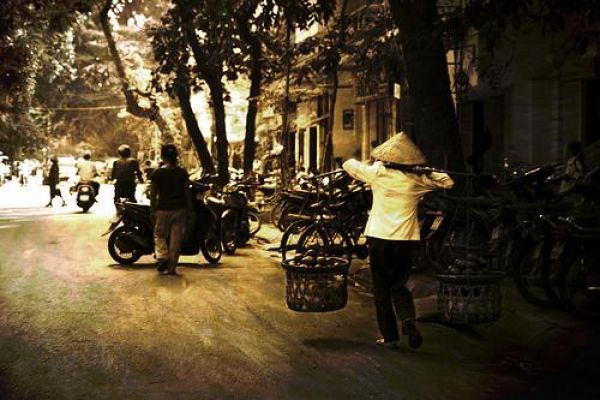 The echo of street life 