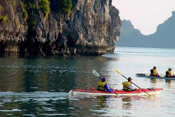 Ha Long Bay – top ten destinations by boat